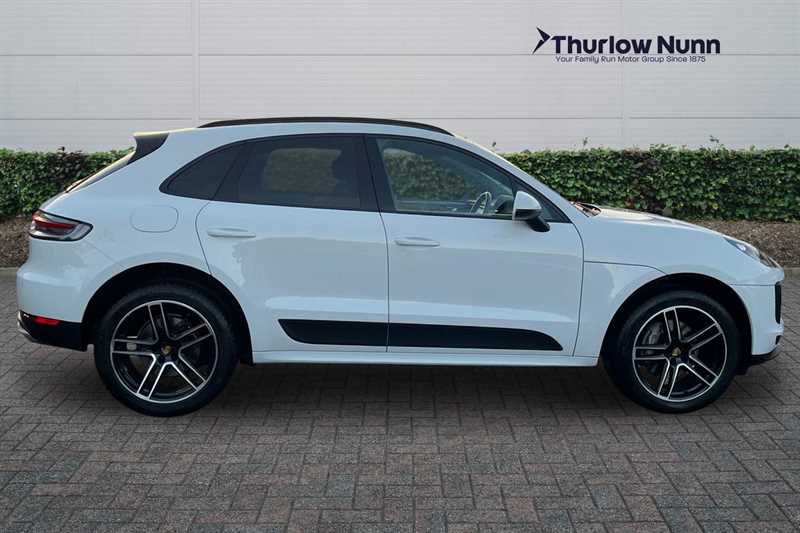 Used Porsche Macan 2020 for sale - 77146951: Photo 2