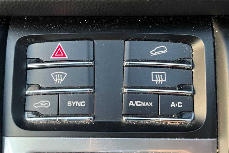 Used Porsche Macan 2020 for sale - 77146951: Photo 28