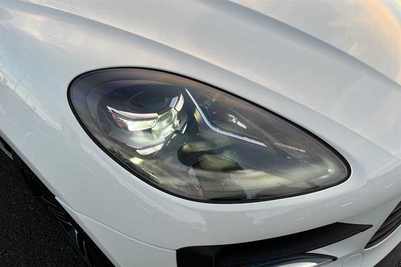 Used Porsche Macan 2020 for sale - 77146951: Photo 47