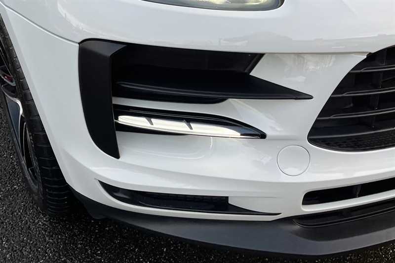 Used Porsche Macan 2020 for sale - 77146951: Photo 49