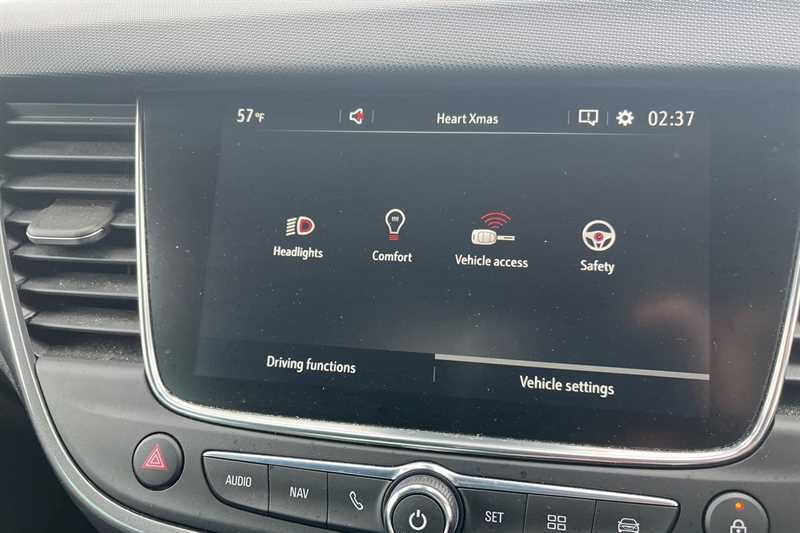 Used Vauxhall Crossland 2022 for sale - 76191286: Photo 26