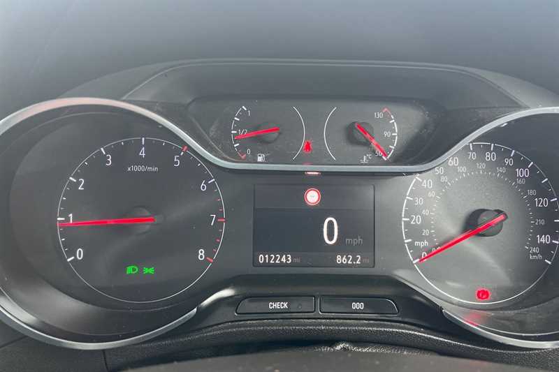 Used Vauxhall Crossland 2022 for sale - 76191286: Photo 39