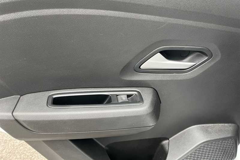 Used Dacia Sandero 2023 for sale - 76140665: Photo 29