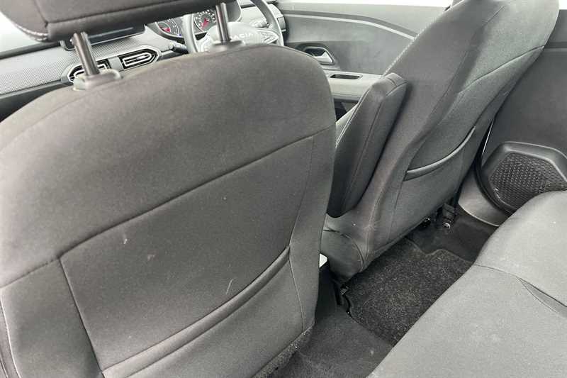 Used Dacia Sandero 2023 for sale - 76140665: Photo 30