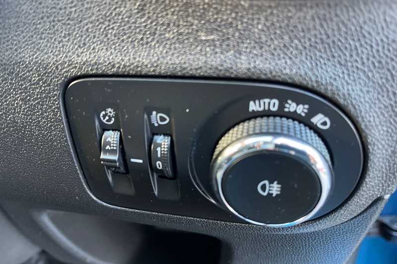 Used Vauxhall Crossland X 2020 for sale - 76372660: Photo 41