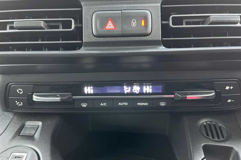 Used Vauxhall Combo Life 2024 for sale - 77146182: Photo 15