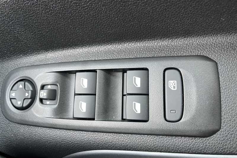 Used Vauxhall Combo Life 2024 for sale - 77146182: Photo 16