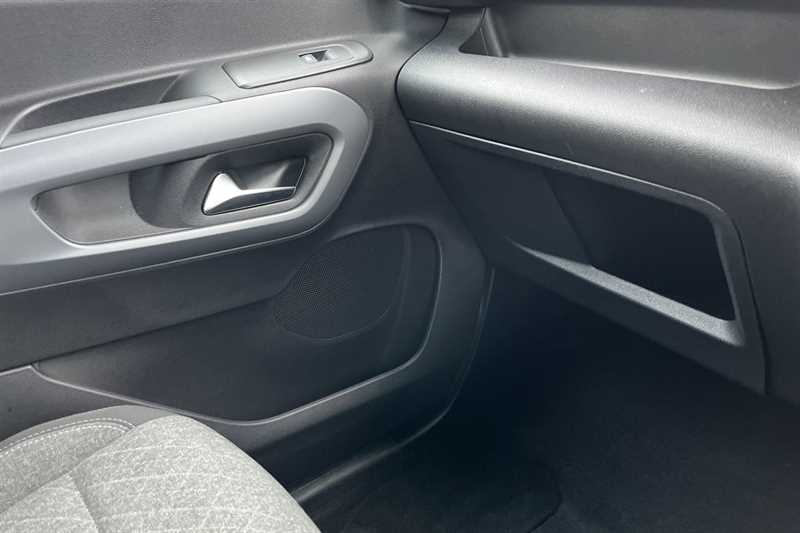 Used Vauxhall Combo Life 2024 for sale - 77146182: Photo 54