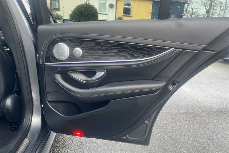 Used Mercedes-Benz E Class 2020 for sale - 77471738: Photo 38