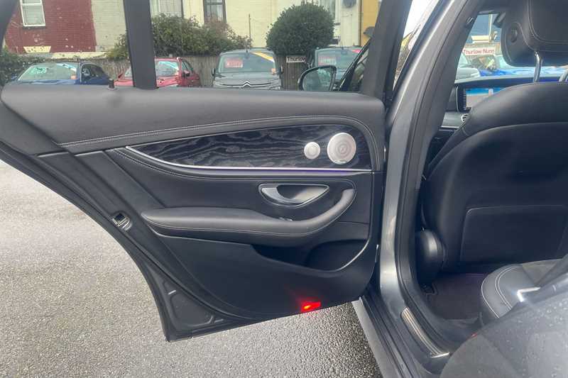 Used Mercedes-Benz E Class 2020 for sale - 77471738: Photo 40