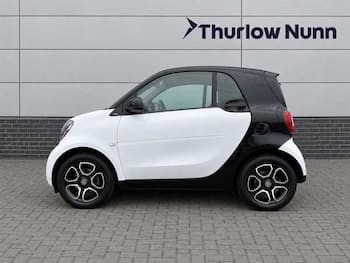 Used smart fortwo 2016 for sale - 79823198: Photo