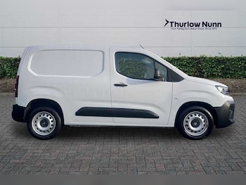 Used Vauxhall Combo 2024 for sale - 76967097: Photo
