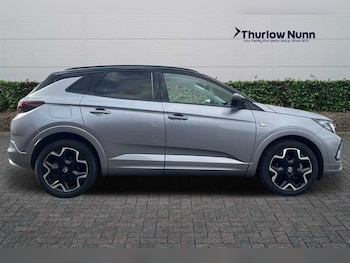 Used Vauxhall Grandland 2024 for sale - 76169132: Photo 2