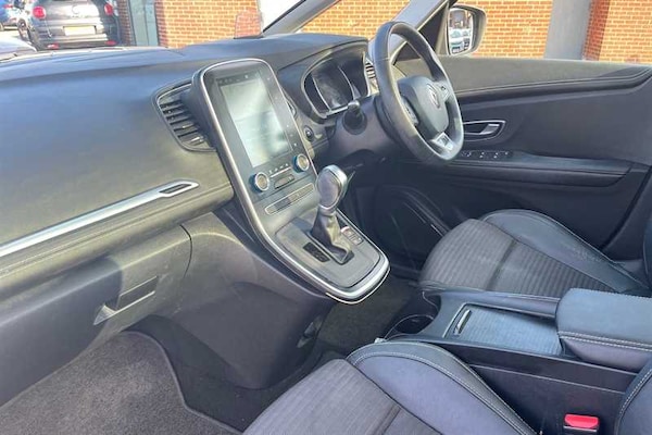 Used Renault Grand Scenic 2020 for sale - 76086936: Photo 35