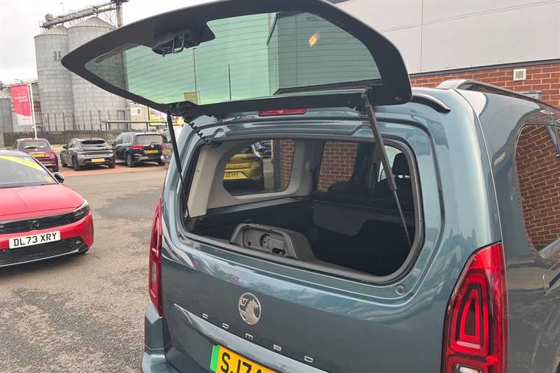 Used Vauxhall Combo Life Electric 2024 for sale - 76390279: Photo 37