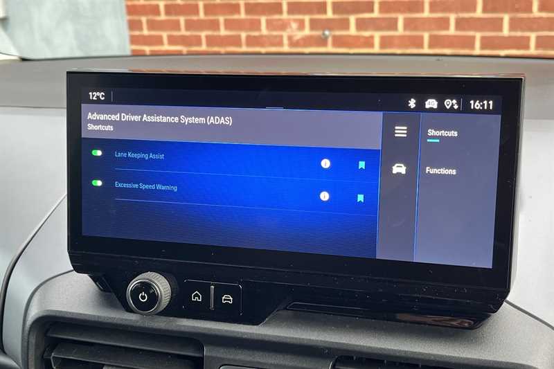 Used Vauxhall Combo Life Electric 2024 for sale - 76390279: Photo 47