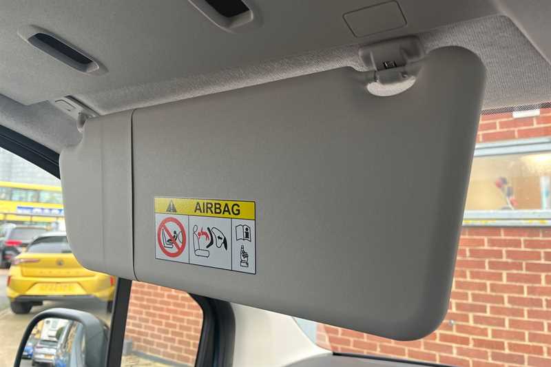 Used Vauxhall Combo Life Electric 2024 for sale - 76390279: Photo 50