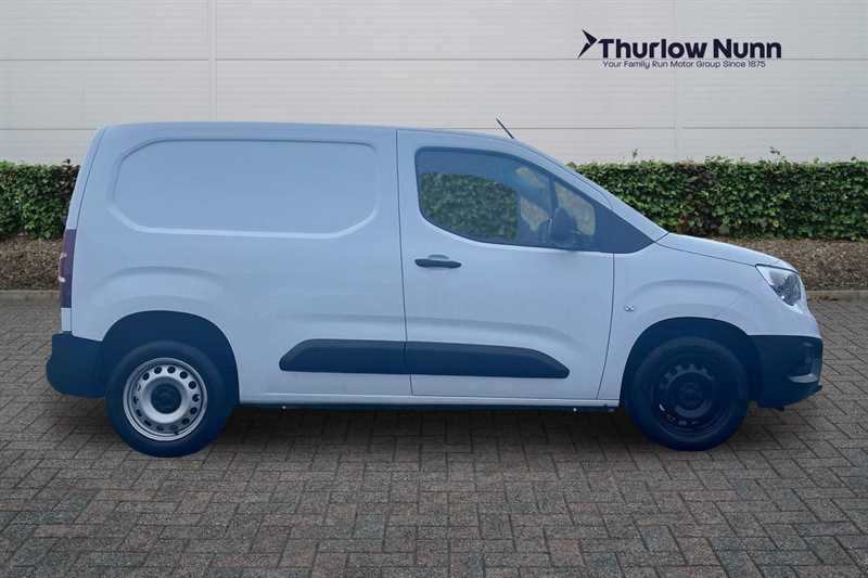 Used Vauxhall Combo 2023 for sale - 77513461: Photo 2