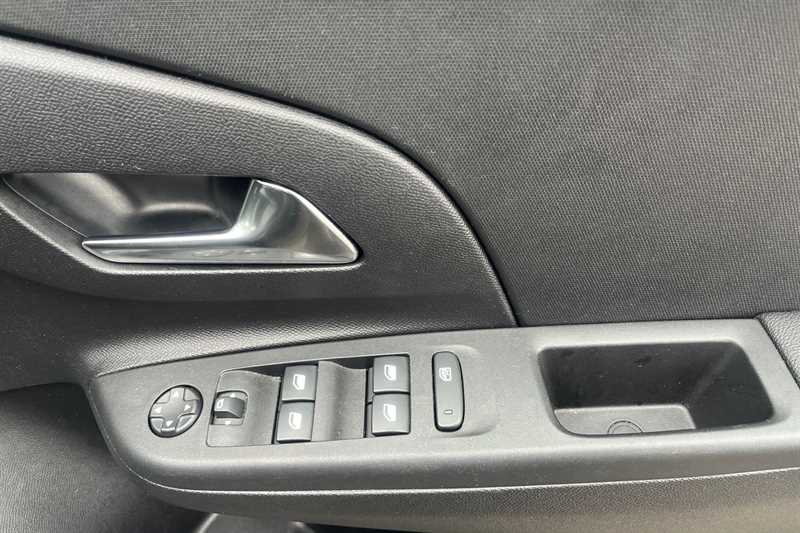 Used Vauxhall Corsa 2023 for sale - 76217460: Photo 16