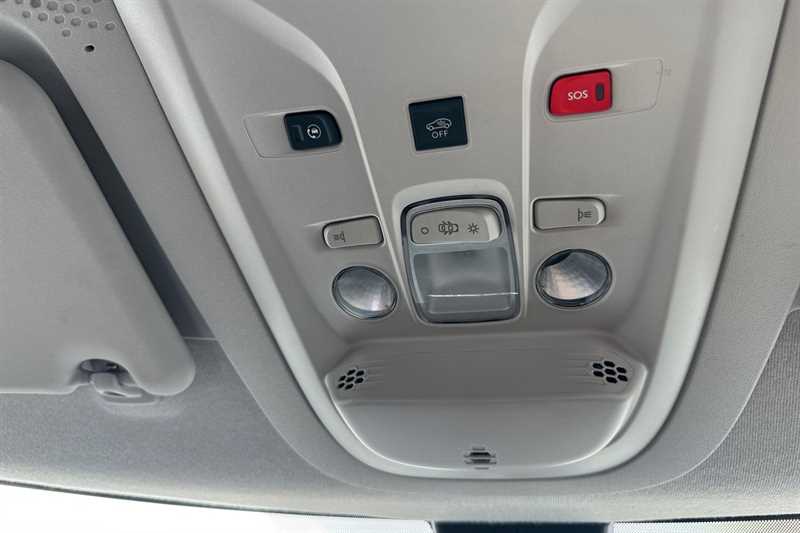 Vehicle 33