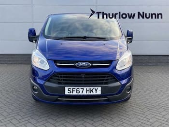 Used Ford Tourneo Custom 2017 for sale - 79768754: Photo