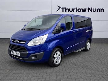 Used Ford Tourneo Custom 2017 for sale - 79768754: Photo
