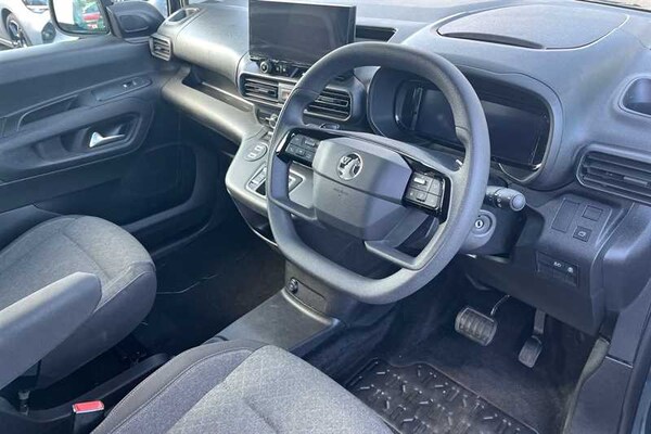 Used Vauxhall Combo Life Electric 2024 for sale - 76204249: Photo 10
