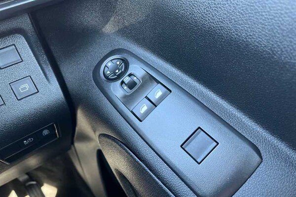 Used Vauxhall Combo Life Electric 2024 for sale - 76204249: Photo 16