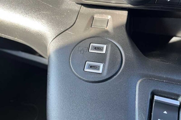 Used Vauxhall Combo Life Electric 2024 for sale - 76204249: Photo 34