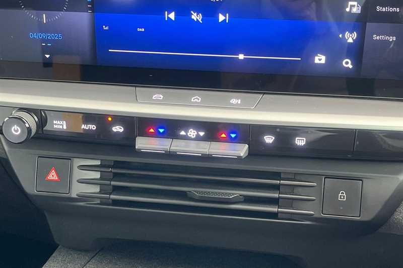 Used Vauxhall Grandland 2025 for sale - 77526350: Photo 15