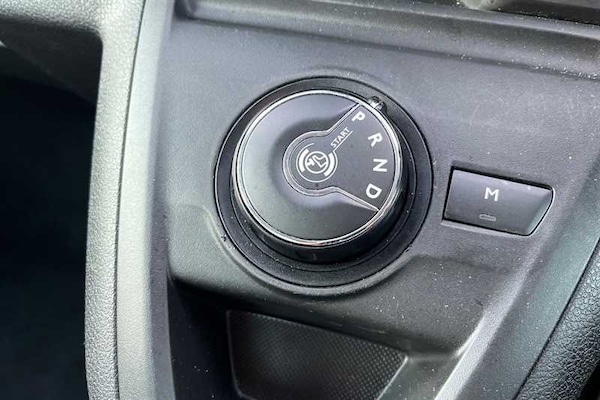 Used Peugeot Traveller 2023 for sale - 76168946: Photo 32