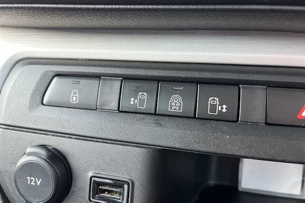 Used Peugeot Traveller 2023 for sale - 76168946: Photo 35