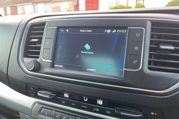 Used Peugeot Traveller 2023 for sale - 76168946: Photo 39