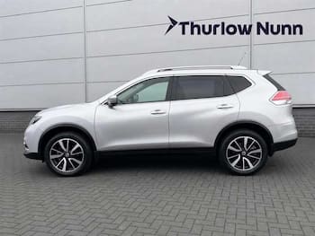 Used Nissan X-Trail 2017 for sale - 79862482: Photo