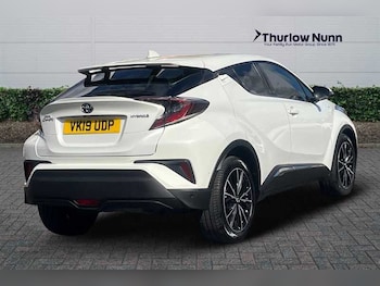 Used Toyota C-HR 2019 for sale - 75784164: Photo