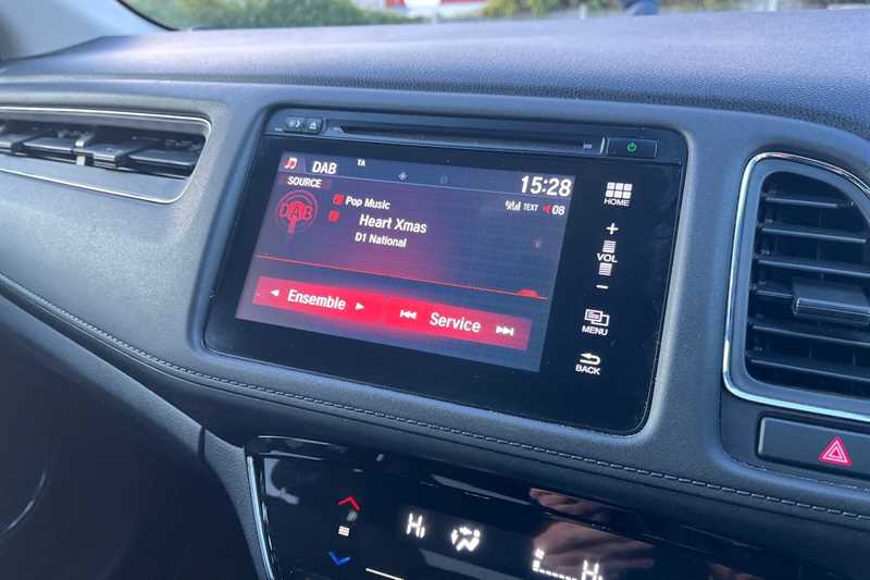 Used Honda HR-V 2018 for sale - 77471243: Photo 17