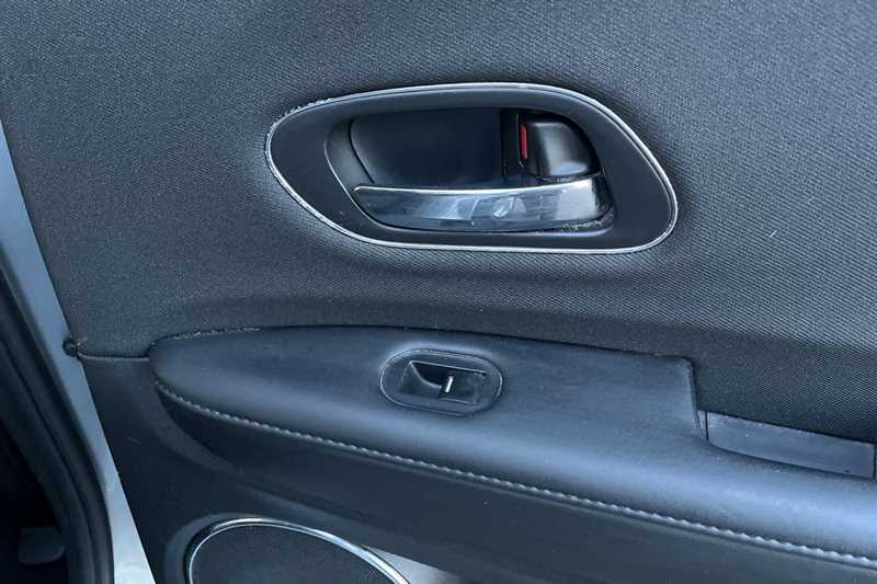 Used Honda HR-V 2018 for sale - 77471243: Photo 47