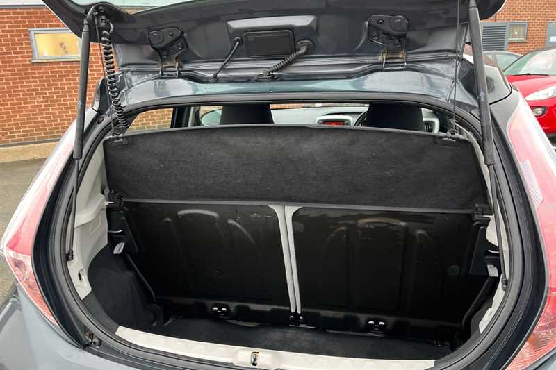 Used Toyota AYGO 2017 for sale - 77740208: Photo 24