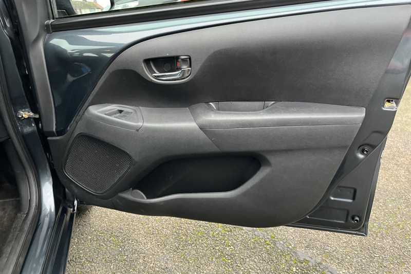 Used Toyota AYGO 2017 for sale - 77740208: Photo 34