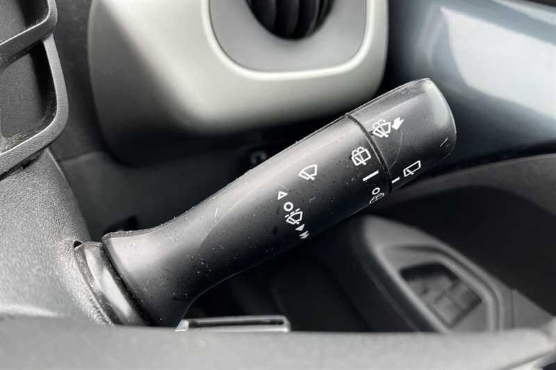 Used Toyota AYGO 2017 for sale - 77740208: Photo 52