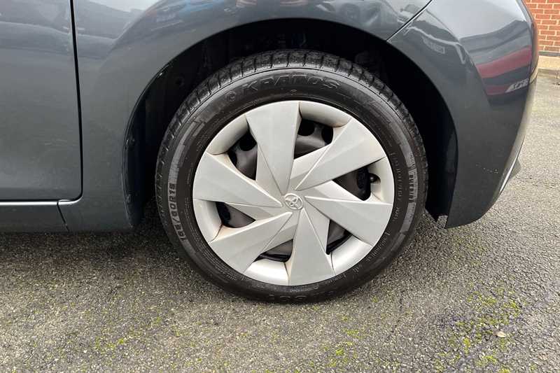 Used Toyota AYGO 2017 for sale - 77740208: Photo 9