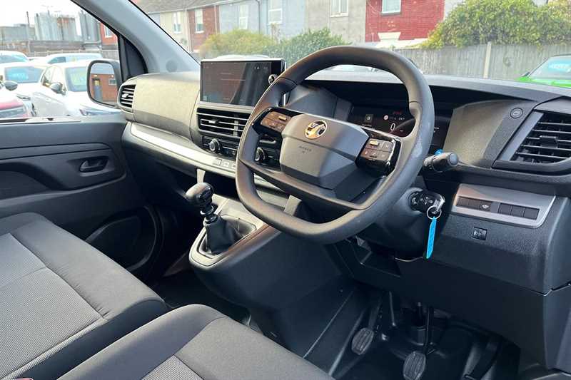 Used Vauxhall Vivaro 2025 for sale - 76272753: Photo 10