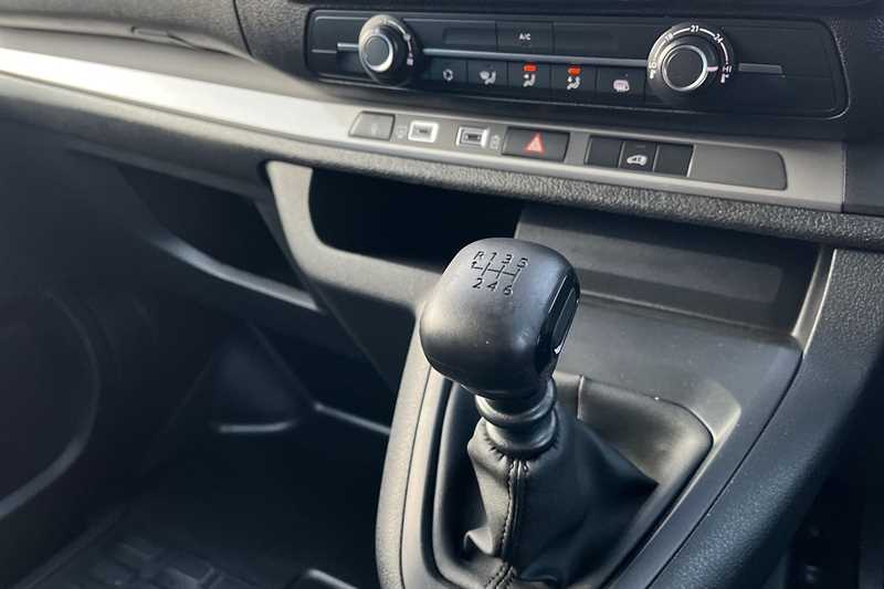 Used Vauxhall Vivaro 2025 for sale - 76272753: Photo 14