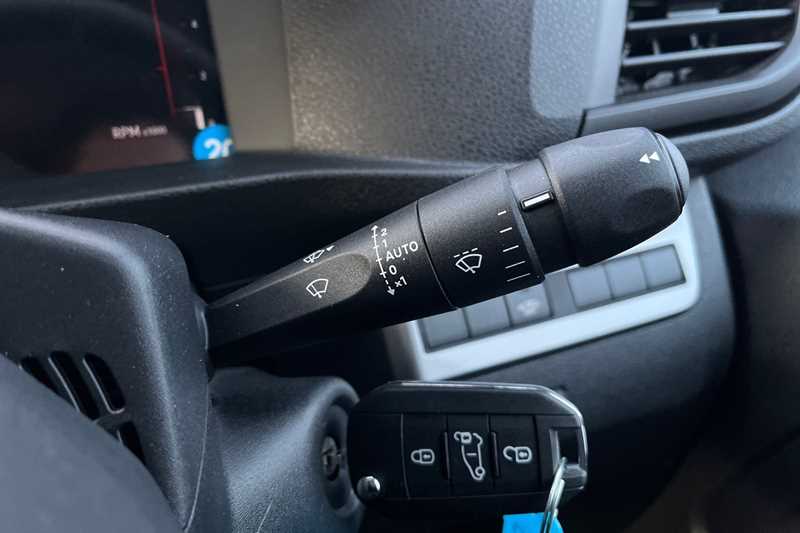 Used Vauxhall Vivaro 2025 for sale - 76272753: Photo 29