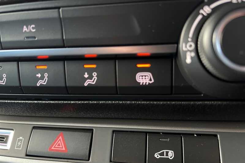 Used Vauxhall Vivaro 2025 for sale - 76272753: Photo 42