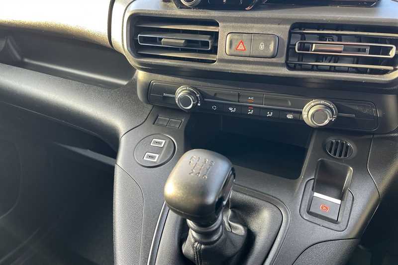 Used Vauxhall Combo 2024 for sale - 76610015: Photo 14