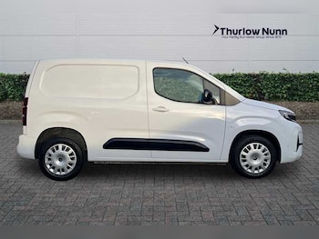 Used Vauxhall Combo 2024 for sale - 76610015: Photo