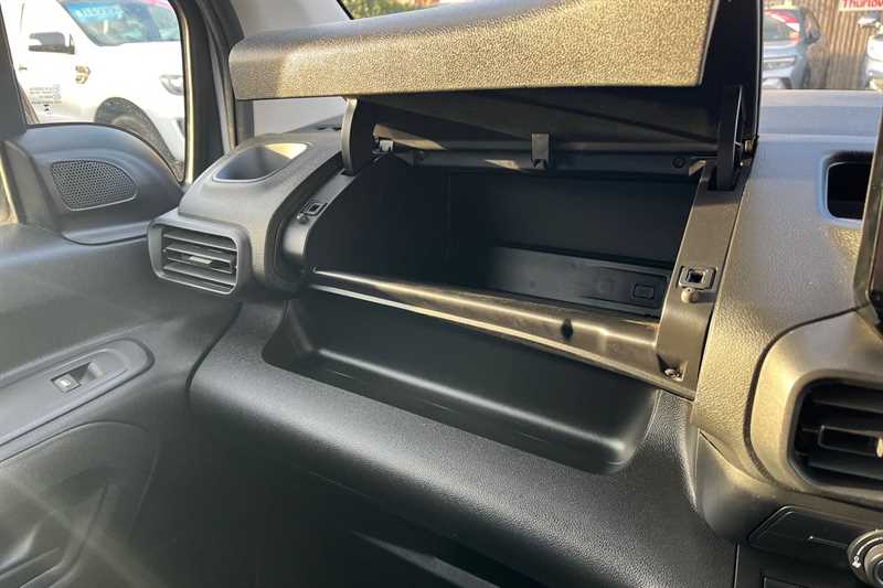 Used Vauxhall Combo 2024 for sale - 76610015: Photo 45