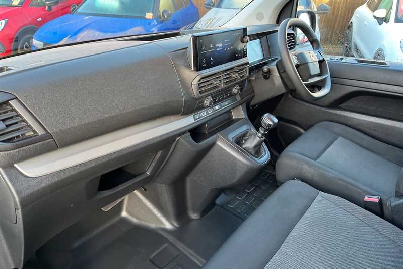 Used Vauxhall Vivaro 2024 for sale - 77471861: Photo 13