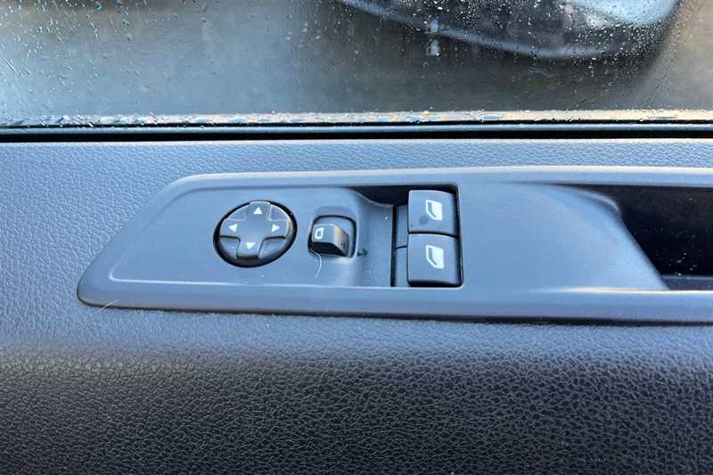 Used Vauxhall Vivaro 2024 for sale - 77471861: Photo 16